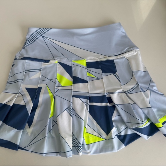 Lucky in Love Geometric Blue and White Women's tennis pickleball skirt skort - Picture 4 of 6